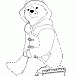 Bär auf dem Bahnhof