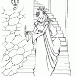 Prinzessin in einem geheimnisvollen Korridor