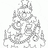 Weihnachtsbaum in den Abend